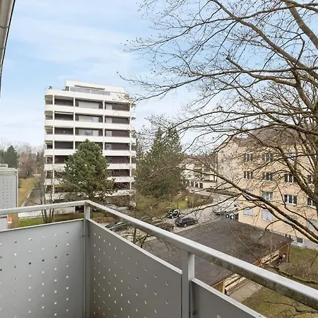 Apartament Modern And Stylish In